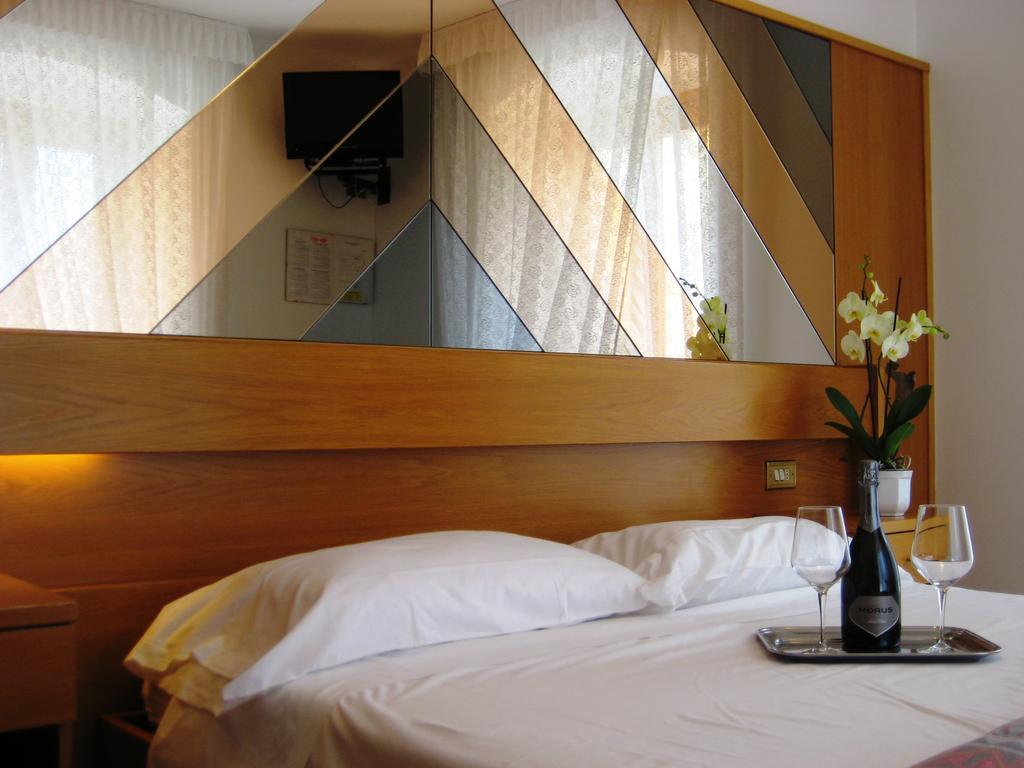 Albergo Ristorante Da Neni Mori Rom bilde