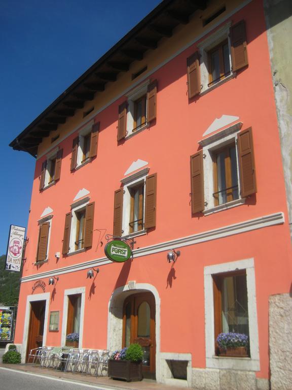 Albergo Ristorante Da Neni Mori Eksteriør bilde
